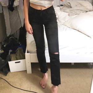 2017 Frame Denim Le High Straight in Molony ripped